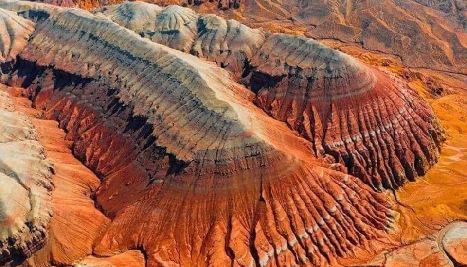 Altyn-Emel-State -National-Park